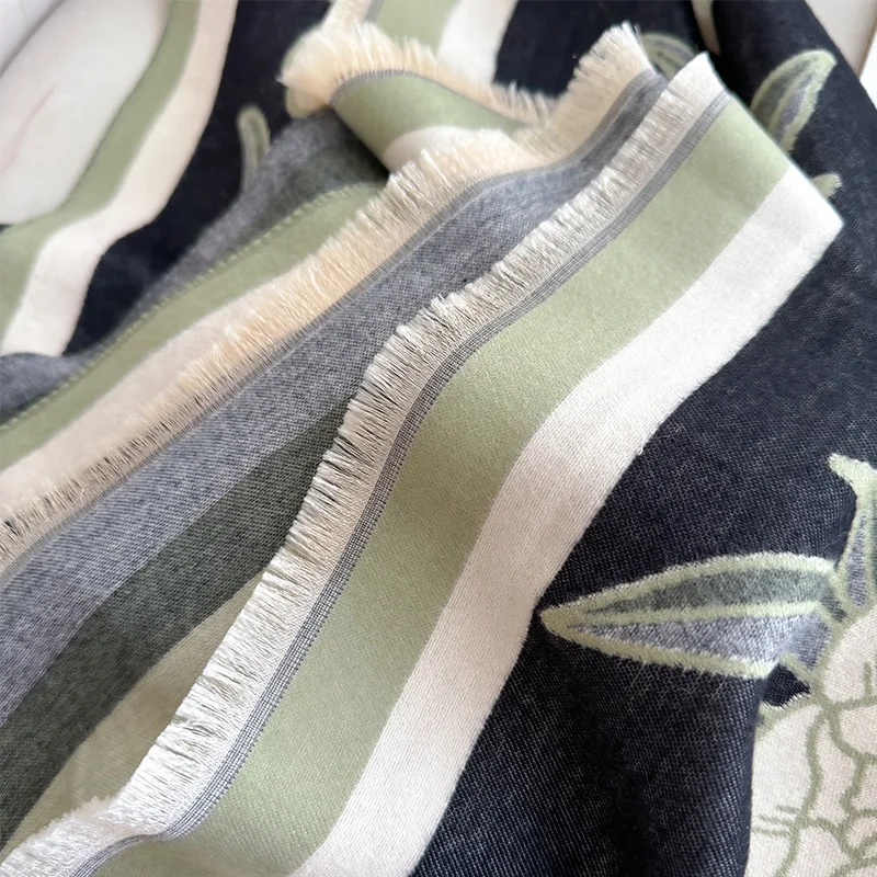 Thick Floral Print Scarf Faux Cashmere Women Luxury Warm Travel Blanket Shawl Designer 2024 New muffler neckerchief