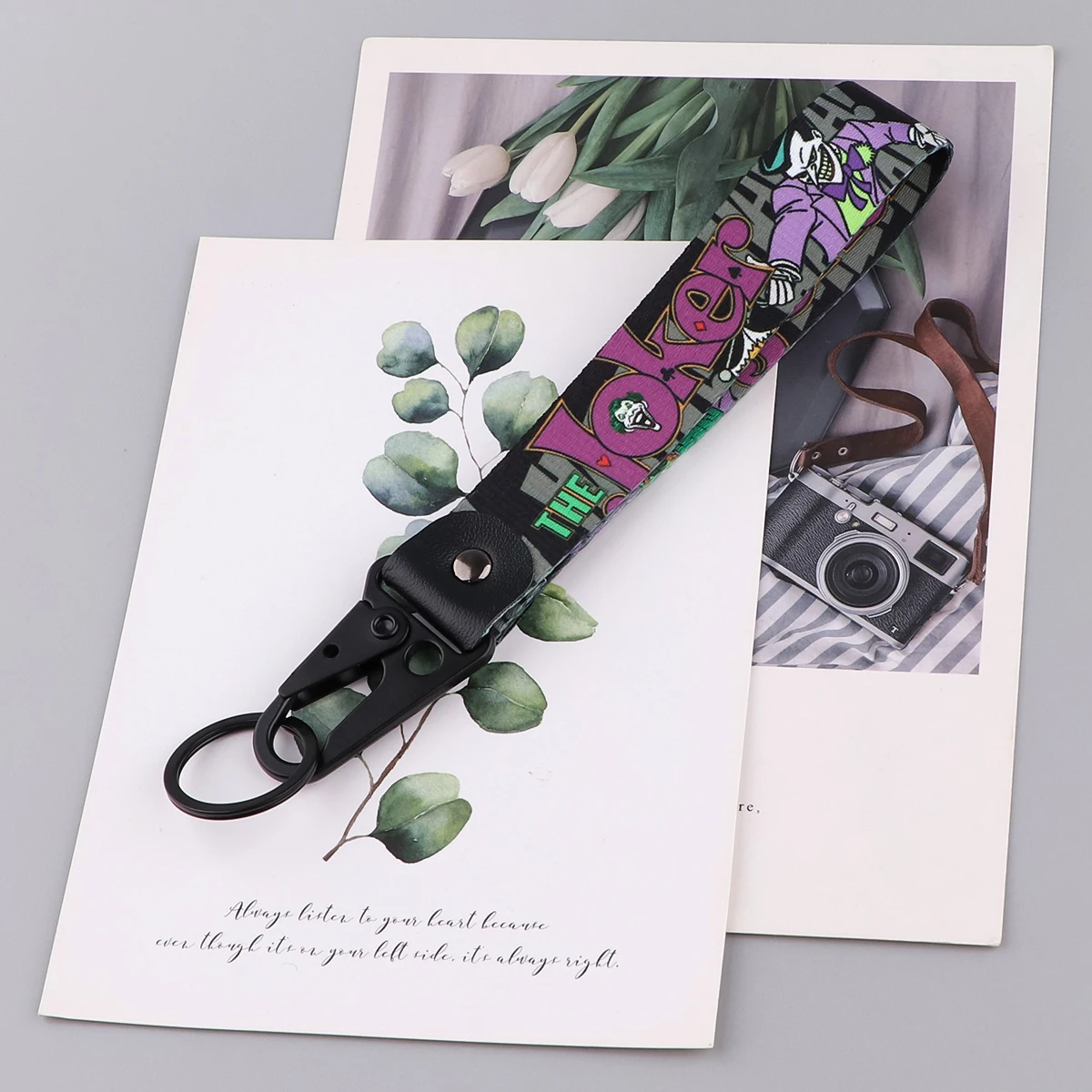 R2982  ִ   θ Ű ü 濡 Ǵ ª  ȭ   Ȧ USB Ʈ   