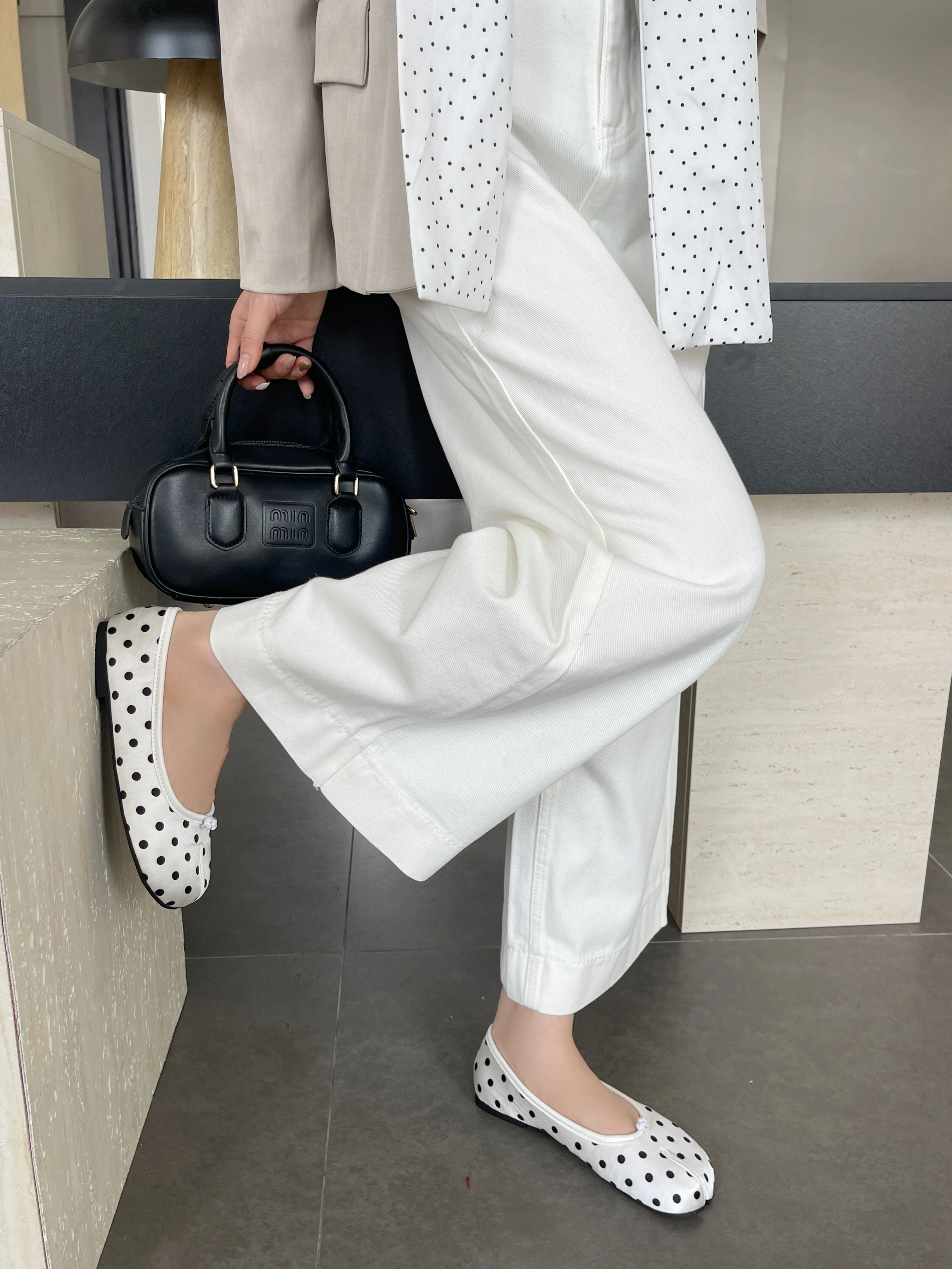 النساء الشقق تابي النينجا أحذية امرأة السيدات ستوكات الجلود مريح الشقق سبليت تو النعال لينة أسفل المتسكعون الصلبة موجز لا