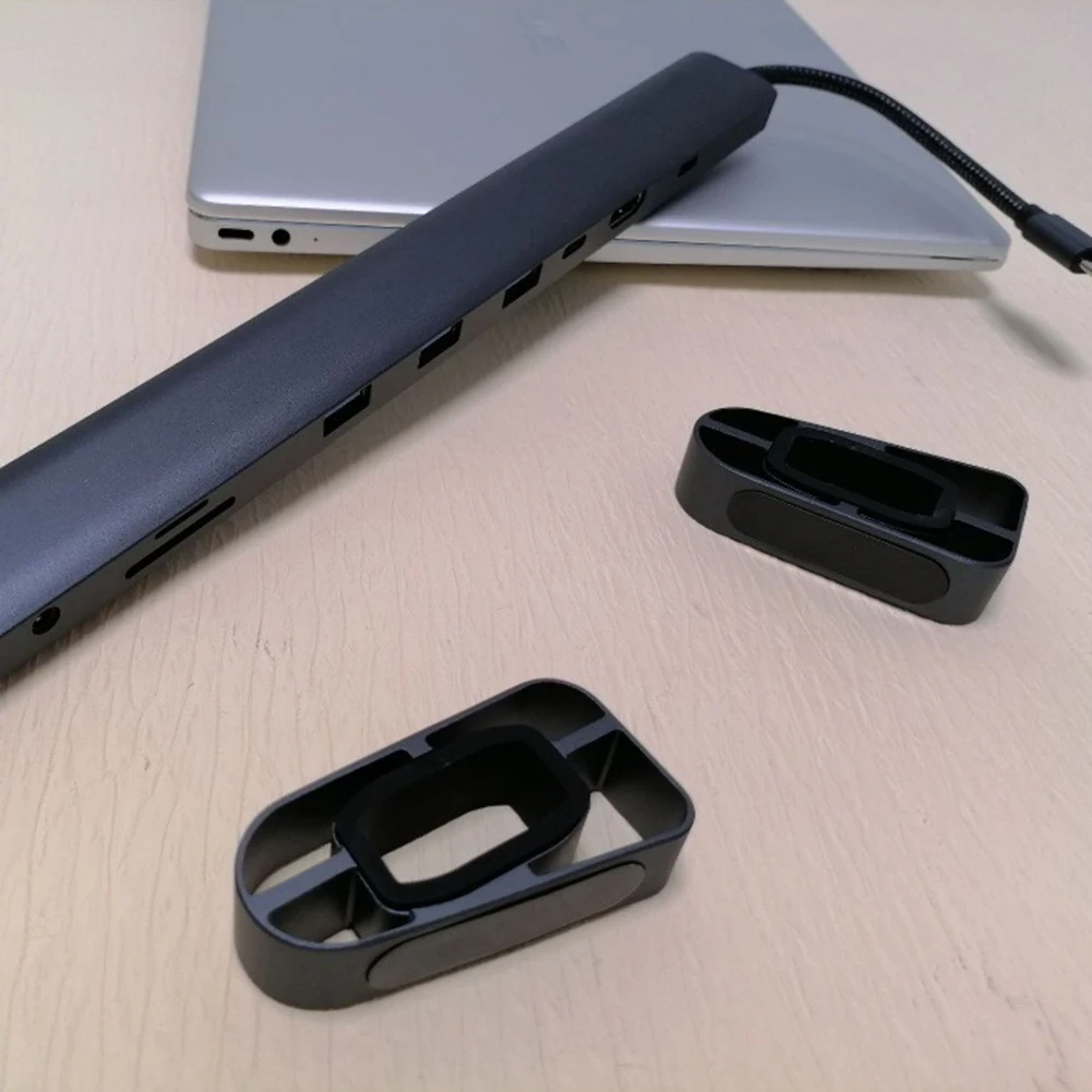 1, AUX, Compatível com HDMI, Adaptador VGA,