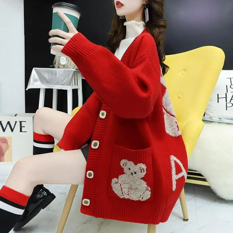 

2023 New Autumn And Winter Sweater Coat Loose Knitted Cardigan Women's Wear