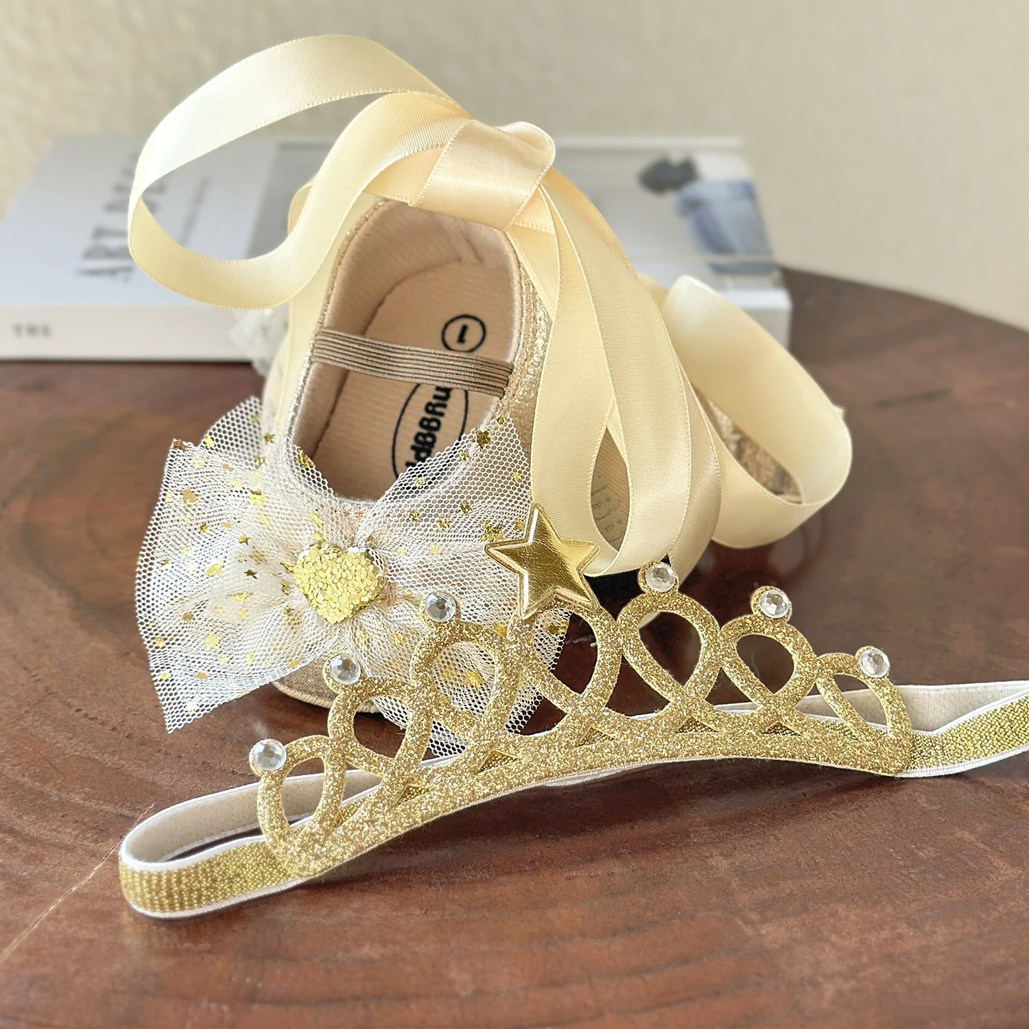 2pcs/Set Newborn Baby Shoes Baby Boy Girl Shoes Girl Classic Bowknot Rubber Sole Anti-slip PU Dress Shoes First Walker Toddler C 2