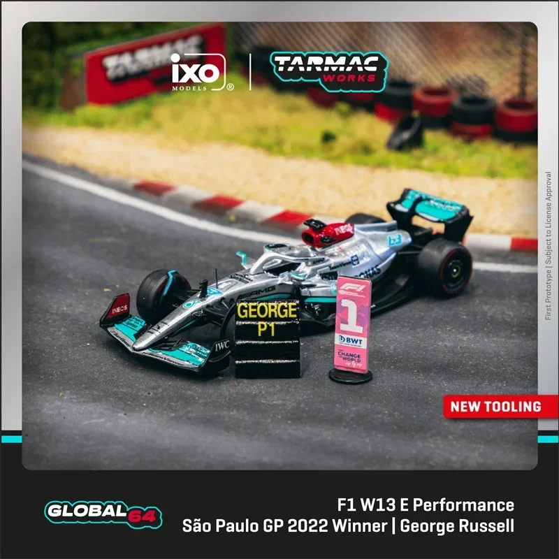 Tarmac Works 1:64 Mb F1 W13 E #63G.