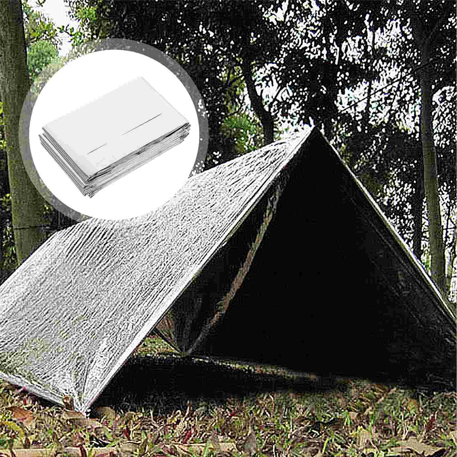

Emergency Aluminum Foil Blankets Folding Insulation Blankets Survival Blankets Double-Sided Outdoor Hiking Rock