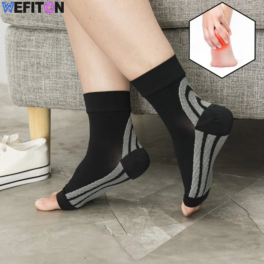 

1Pair Plantar Fasciitis Socks,Ankle Brace Compression Support Sleeves & Arch Support,Ease Swelling,Achilles Tendonitis Heel Spur