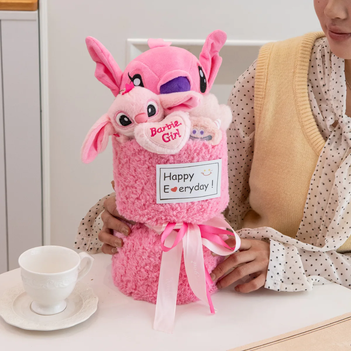 بوكيه السعادة - مجموعة "ستيتش" و "أنجل" الفاخرة مع...