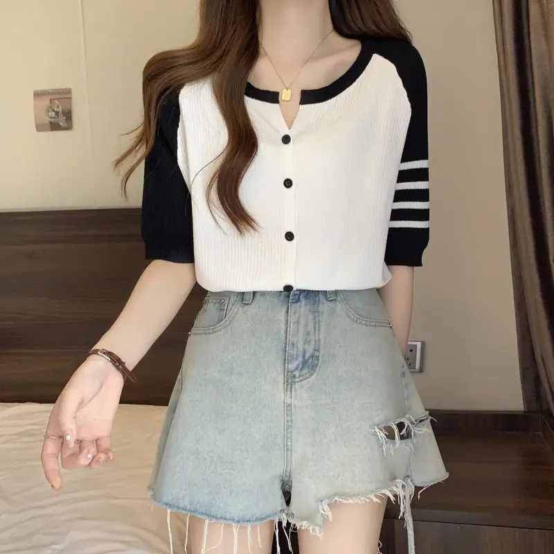 

Summer New Round Neck Fashion Short Sleeve T-Shirts Women Fashion Casual Striped Cardigan Loose Button Elegant All-match Tops