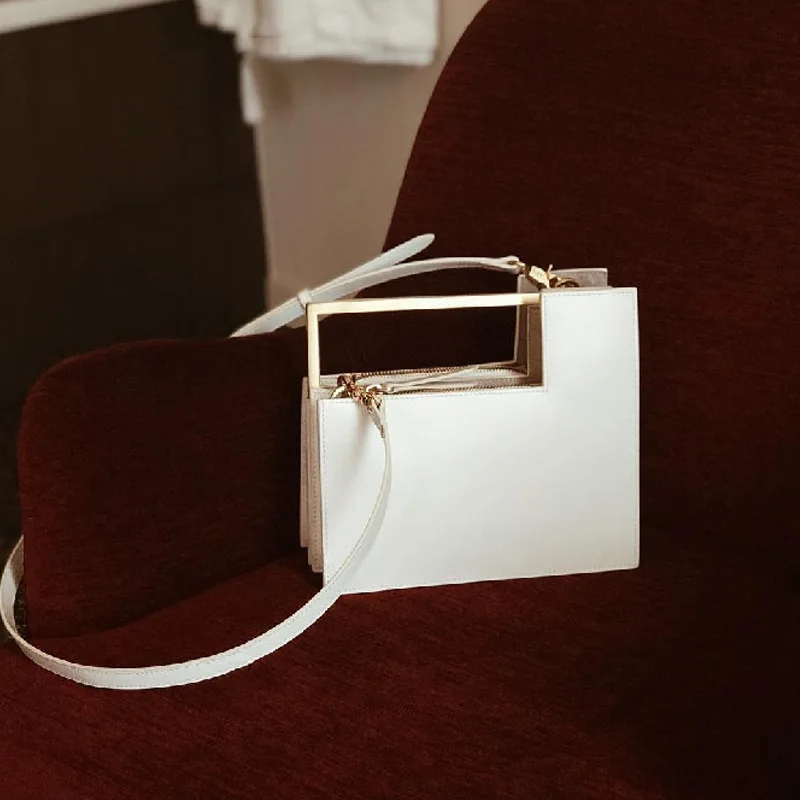 

2024 Women New Fashion Unique Metal Rod Handle Square Bag ShoulderBag CrossbodyBag Office Daily