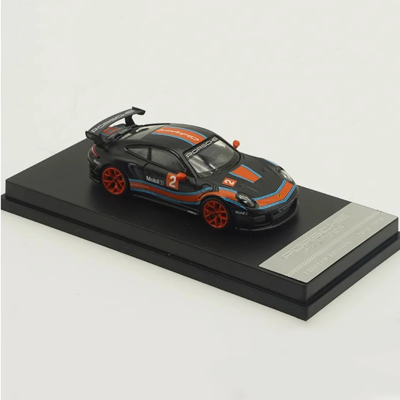 レジン製 1/64 ポルシェ911GT2RS
