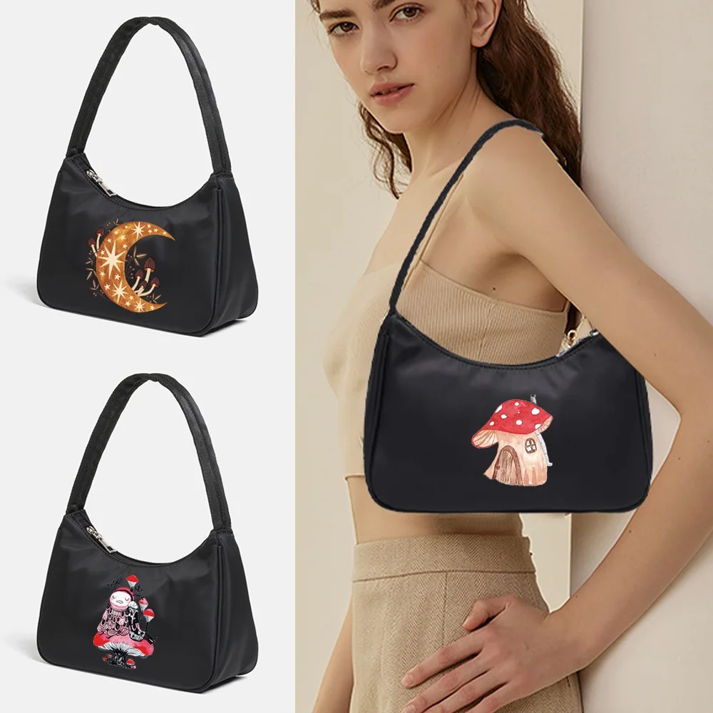 2022 New Underarm Bags Women Handbags Zipper Shoulder Pouch All-match Youth Commute Organizer Bags Clutch Mushroom Print Pattern