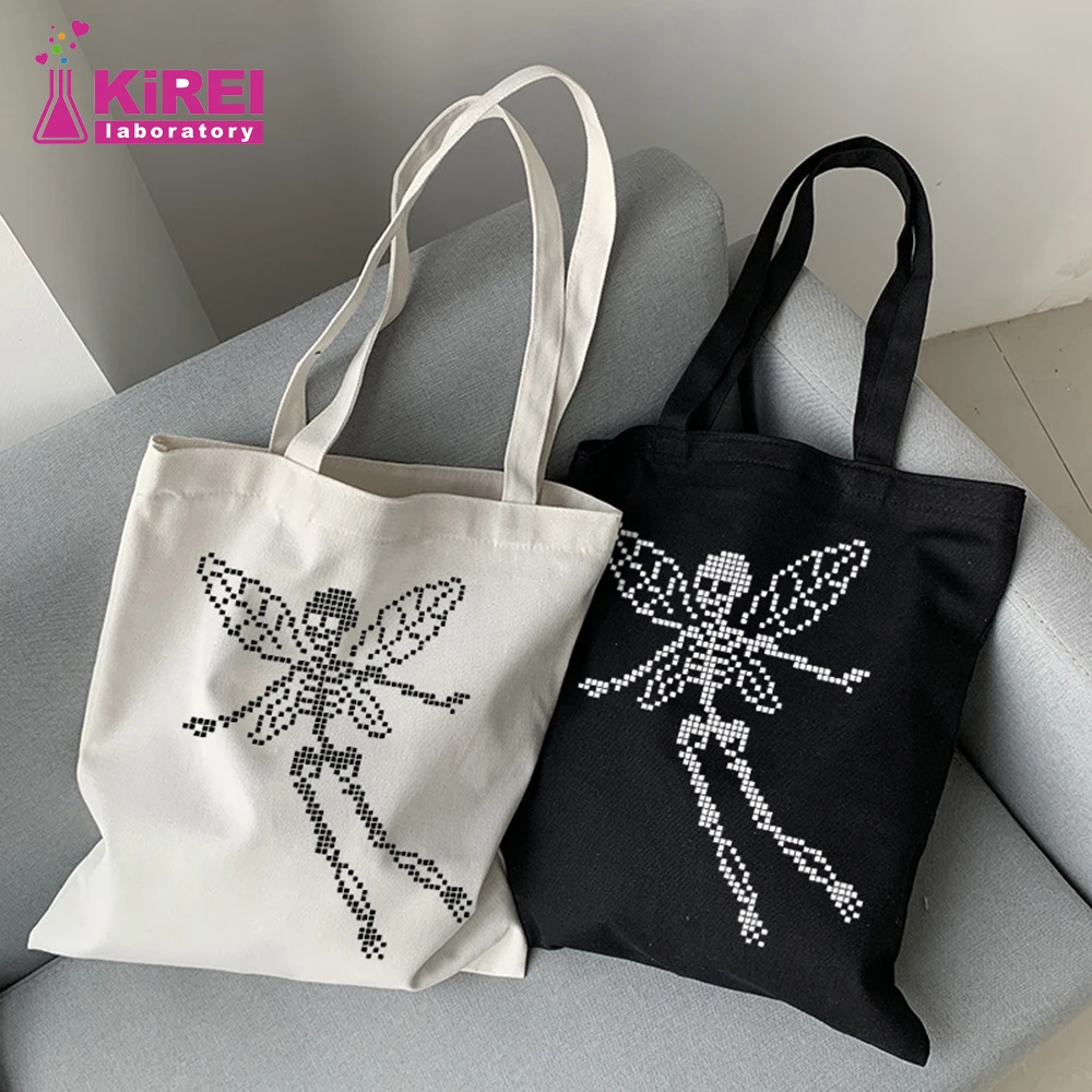 

Hip-hop punk Vintage ins women shoulder bag Harajuku butterfly skull print canvas bag gothic casual large-capacity shopper bags