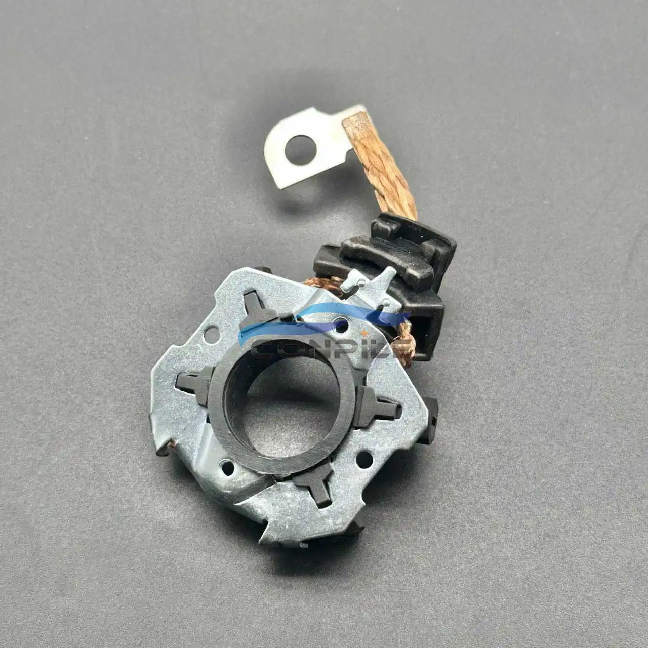 Car Generator Carbon Brush Car Starter Motor Carbon Brush Holder Assembly for VW Passat B5 Jetta besturn for BMW AUDI