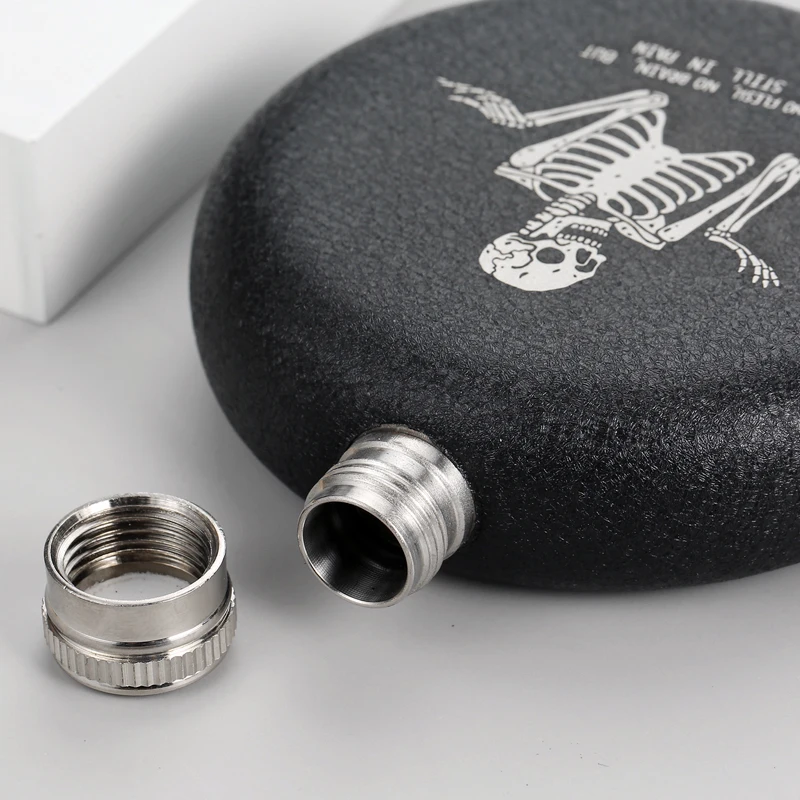 5 OZ Frosted Matte Black Portable Round Mini Hip Flask Stainless Steel Metal Vodka Whiskey Wine Bottle Flagon Gift Man Funnel