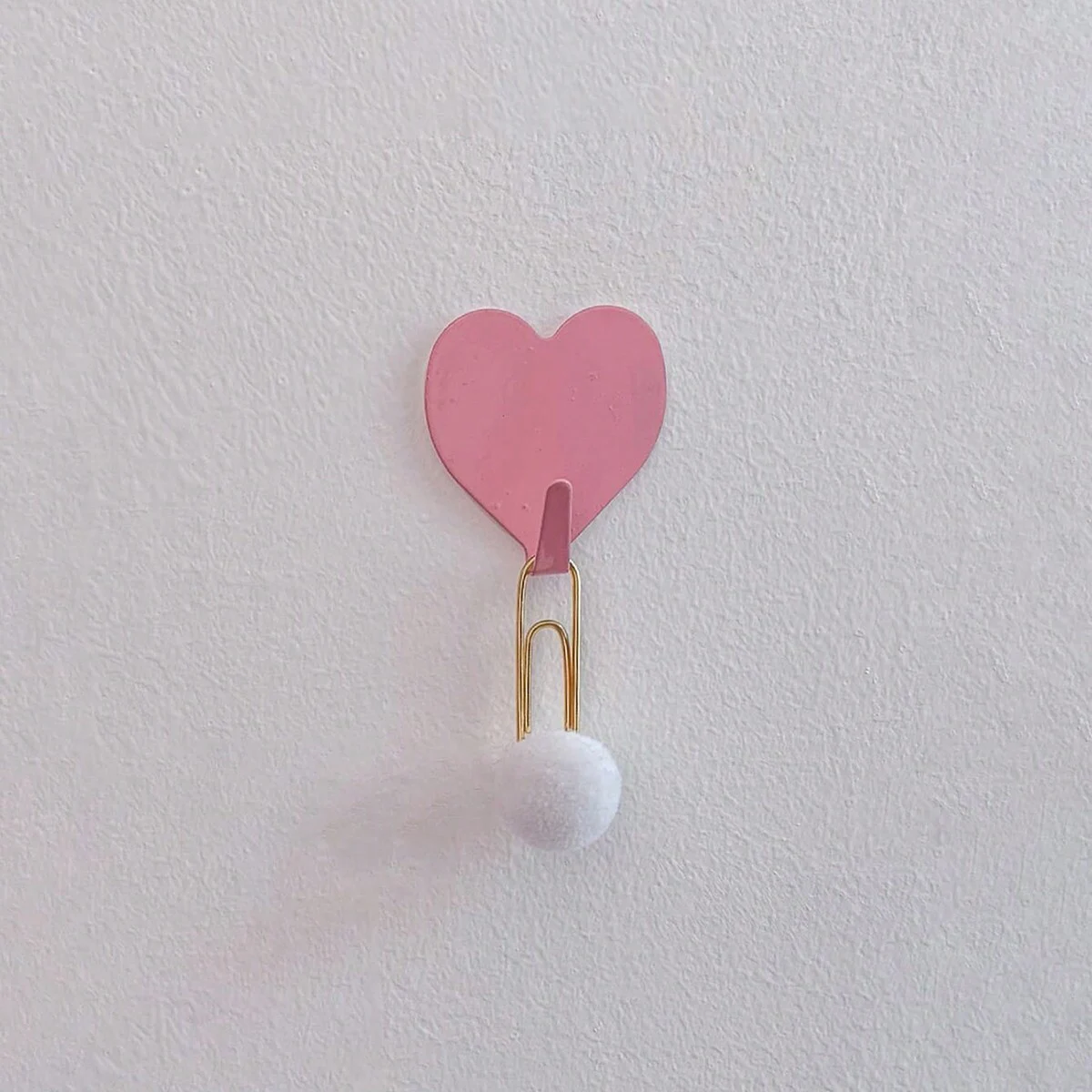 3/5/10/20pcs - Heart-Shaped Hooks - Rustproof, Reusable for Towels, Clothes & Keys - Easy Install, No Drilling Required 2