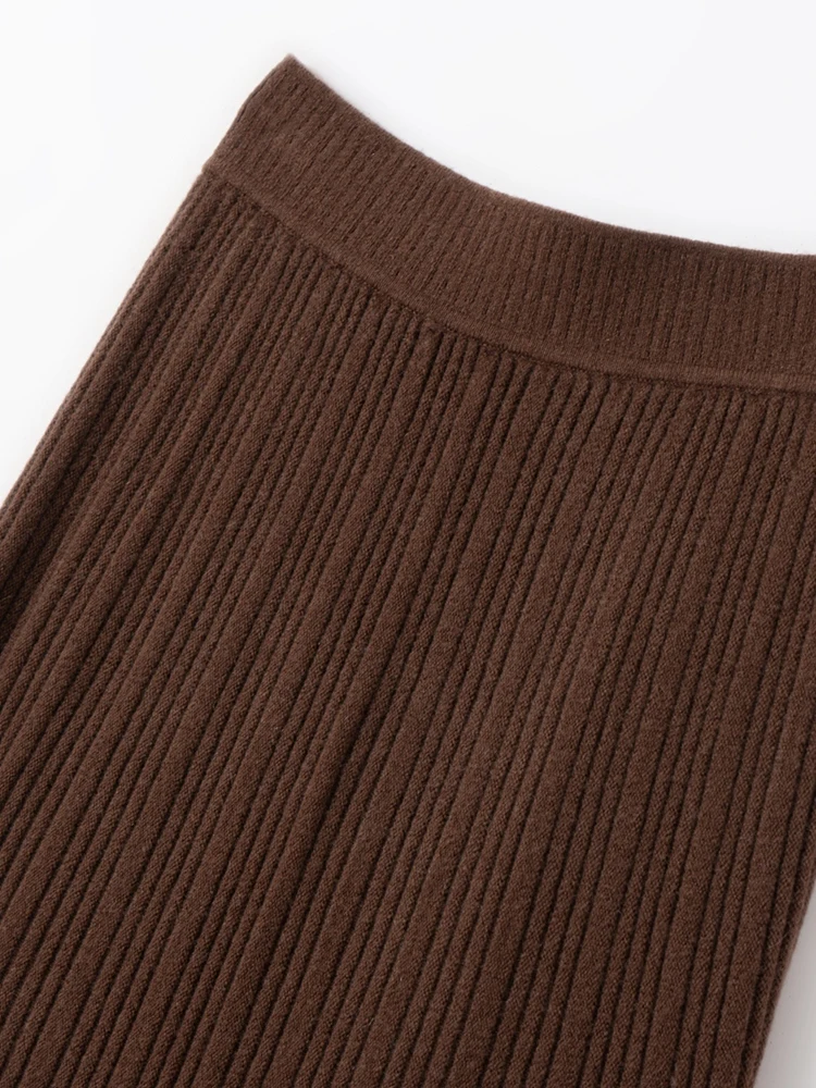 Cashmere skirt sophisticated
