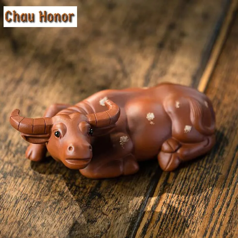 Yixing Purple Clay Tea pet Lucky Buffalo Statue Tea Figurine Ornaments Handmade Sculpture Crafts Home Tea Set Decoration Art