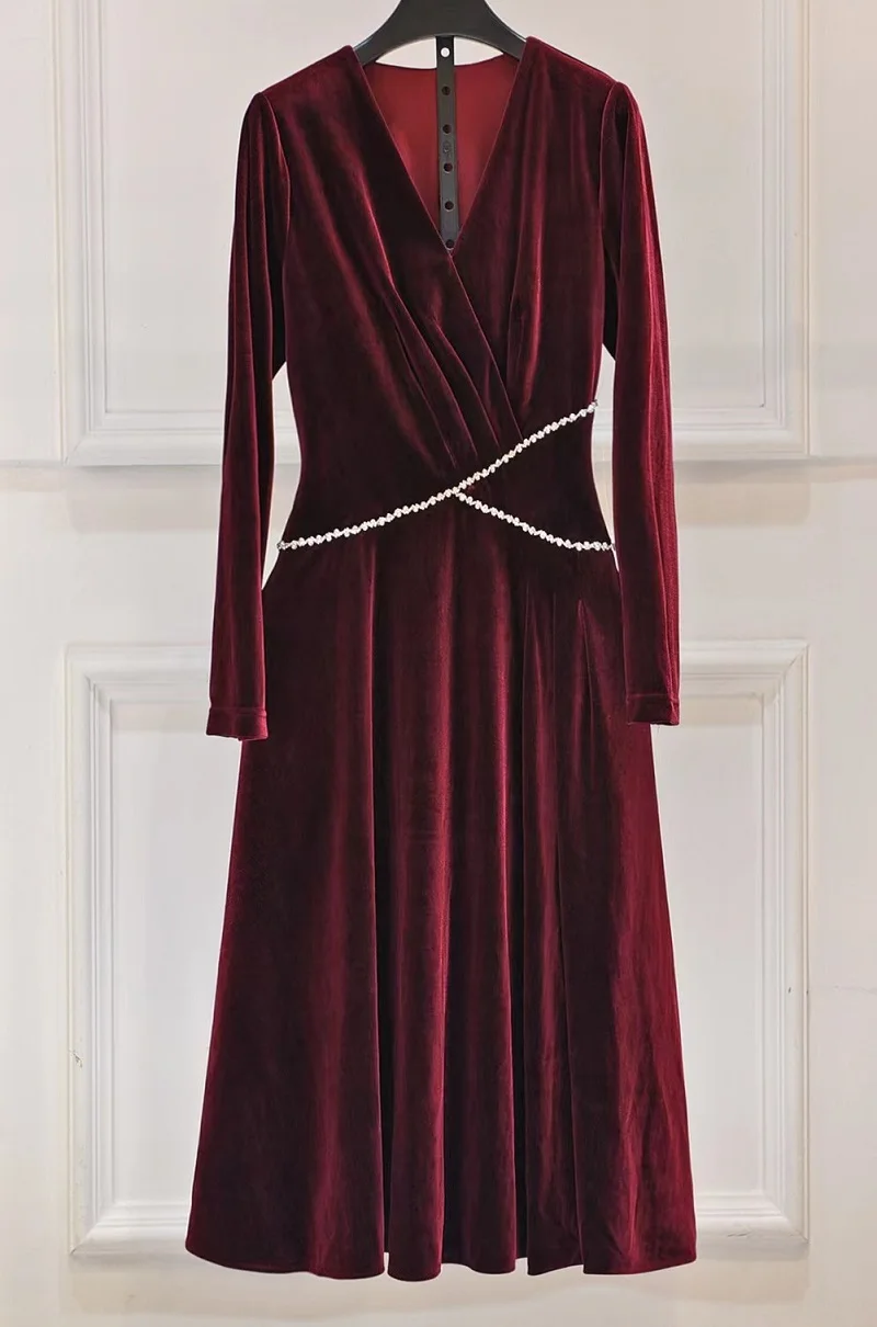 

Top Quality New Velvet Dress 2022 Autumn Winter Women Clothing Women V-Neck Crystal Beading Long Sleeve Red Blue Dress Female