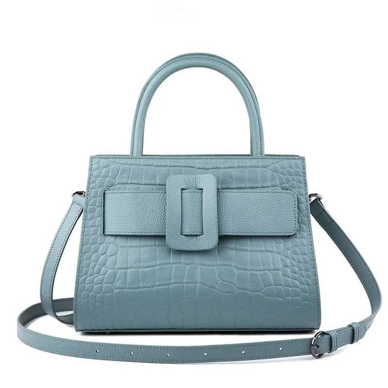 2024 New Texture Large Capacity Women's Bag Fashionable and Minimalist Commuting Handbag, Magnificent Shoulder Bag