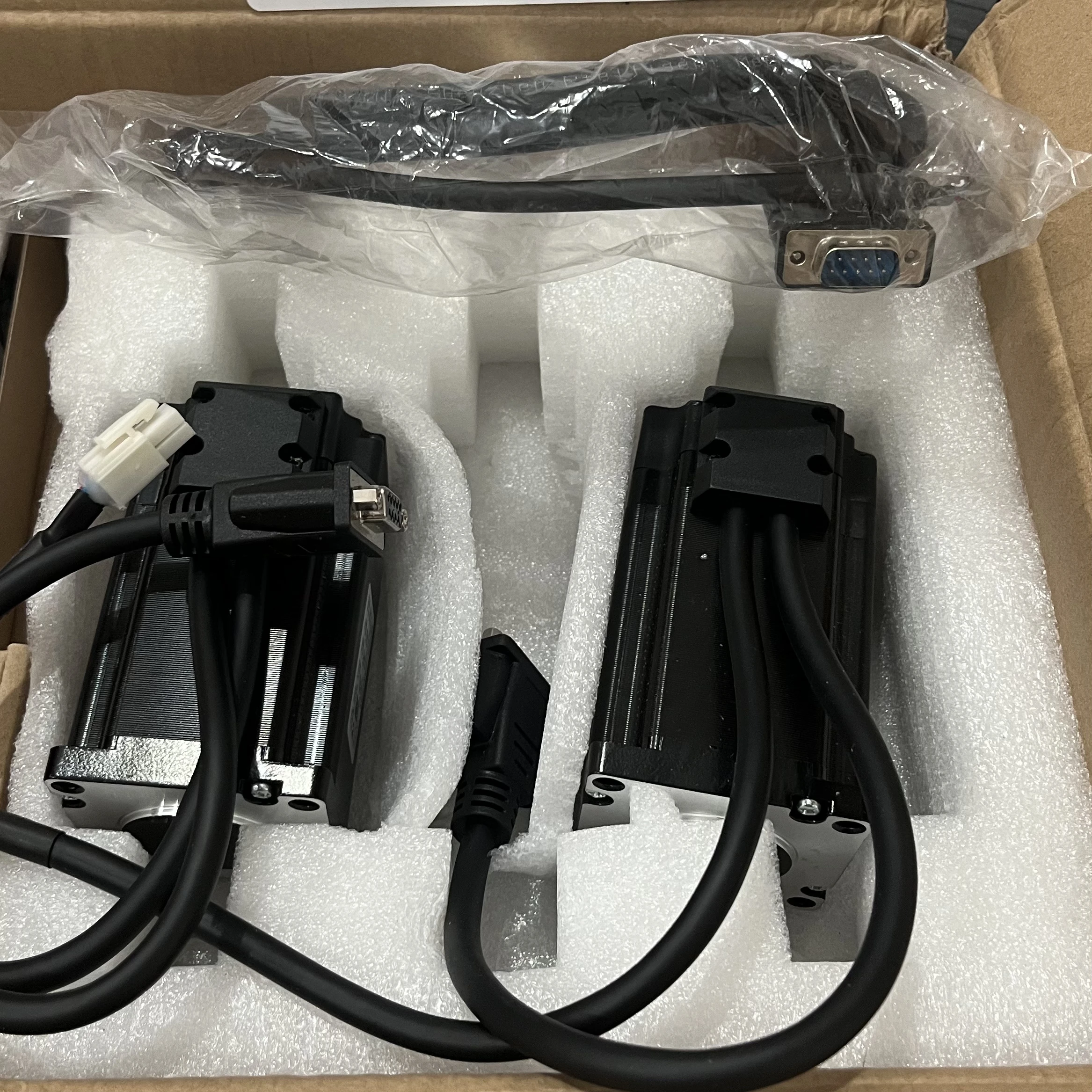 2상 60mm Nema 24 폐쇄 루프 스테퍼 모터 2.2N.M4N.M, Ethercat 폐쇄 루프 스테퍼 드라이버 ECT60 또는 브레이크 1개 키트 포함