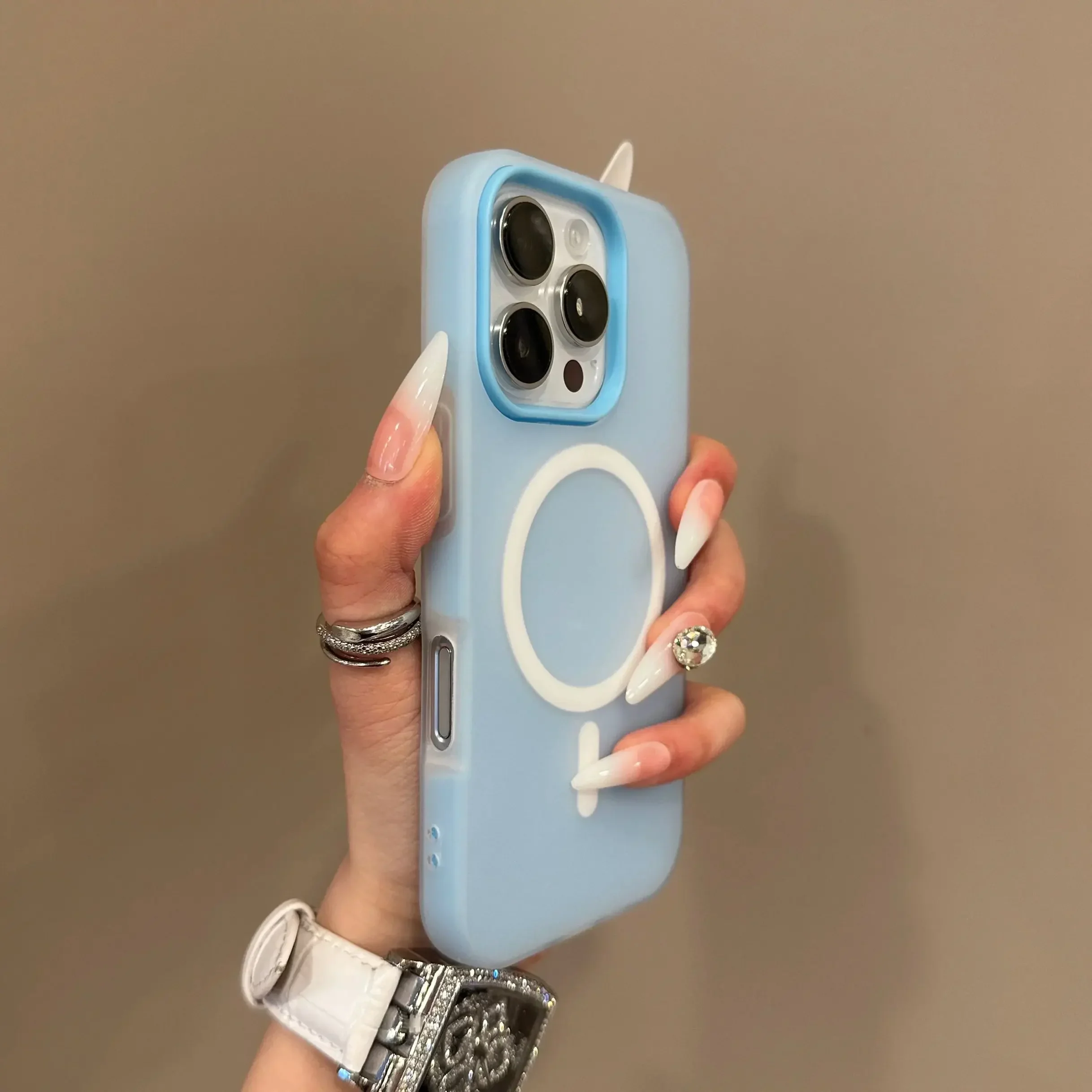 รูปสินค้า เคส iPhone Magsafe ดีไซน์ Candy Color ชาร์จไร้สายได้
