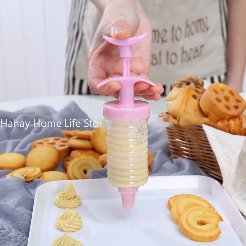 Cake Decorating Tip Set Cake Icing Nozzles Baking Nozzle Set 8Pcs For Squeezing Cream