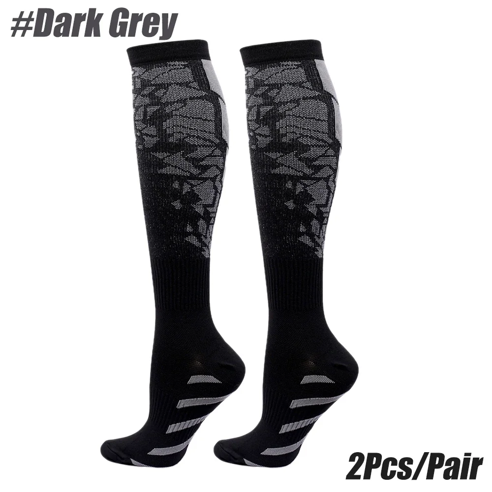 High-Performance Compression Sports Socks - Unisex Activewear for Enhanced Circulation and Endurance