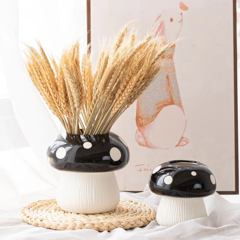 Creative Mushroom Ceramic Vase Decorative Ornaments Living Room Flower Arrangement Vase Creative Hydroponic Dried Flower Vase 3
