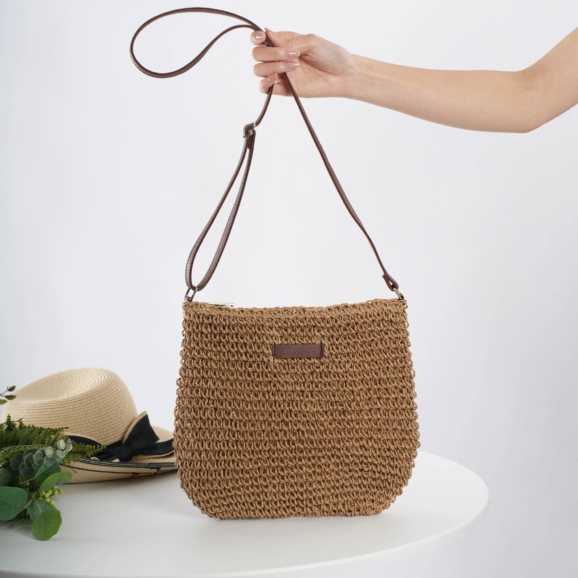 Stroh gestrickte Geldbörsen und Handtaschen Frauen beige Umhängetaschen Sommerferien Bast gewebte Seiten tasche Damen Cross body Strand taschen – Detail 10