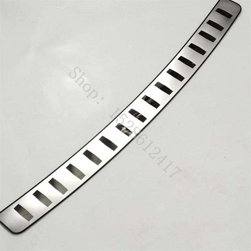 Rear Trunk Bumper Protector Rear Scuff Plate Door Sill Car Accessories For Skoda Octavia A7 2015