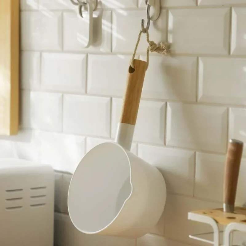 Japan Style Large Water Ladles Wood Handle Portable Scoop Kitchen Tools Household Multi-function Shampoo Dipper Bath Spoon