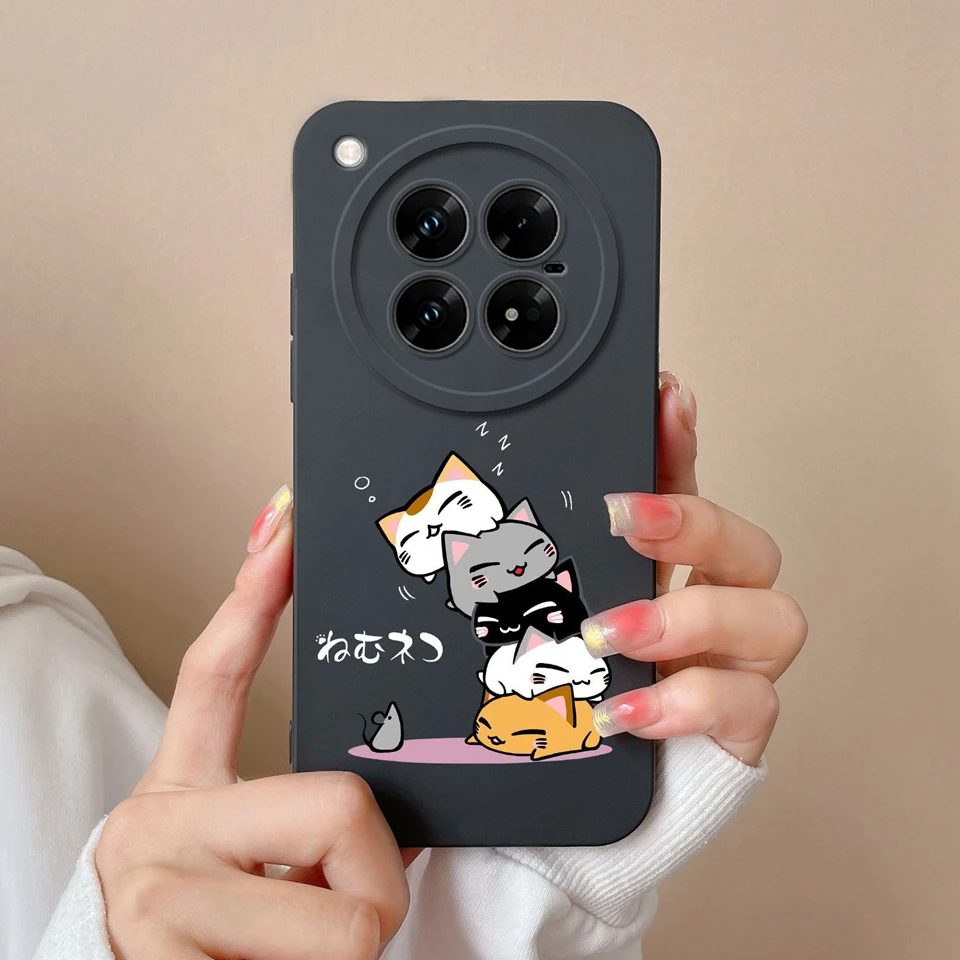 Cartoon Astronaut Liquid Silicone Durable Phone Case - Simplicity Cover Coque