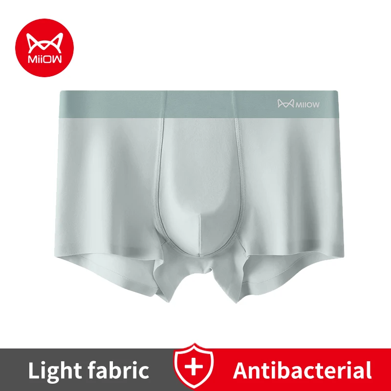 

MiiOW Men's Traceless Silky Boxers Antibacterial Breathable Man Underwear Seamless Sexy Men Panties Underpants Man Boxers Briefs