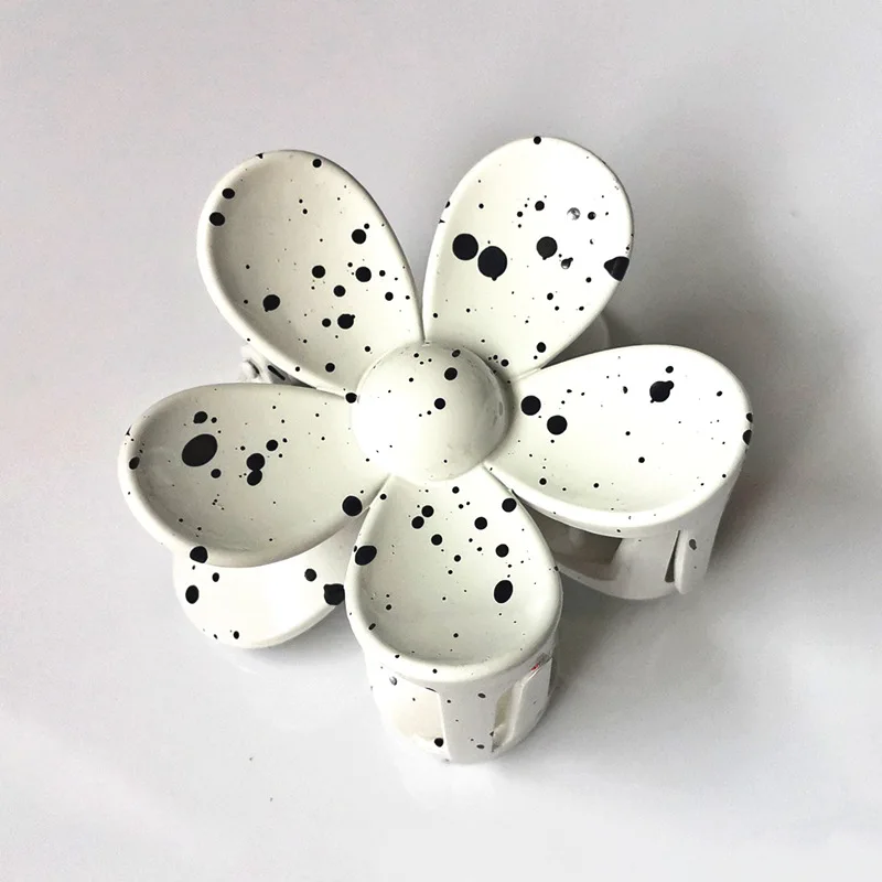 Рисунок 6 - Корейский цветок Форма коготь зажим