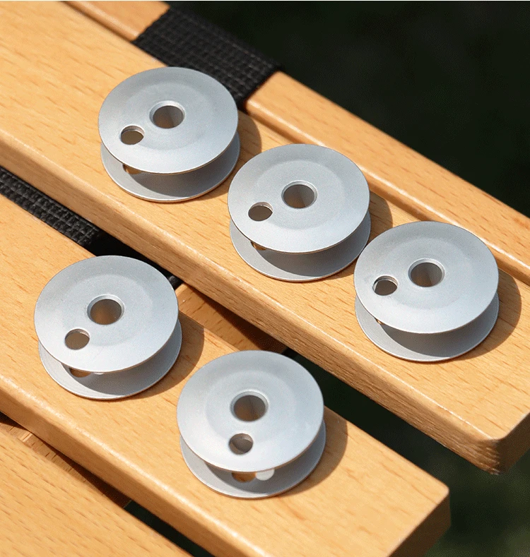 Description Picture 3 of item100PCS White Alumina Bobbin Three Holes 22mm 25mm 28mm for 1182 1162 781 591 Double Needle Lockstitch Industrial Sewing Machine