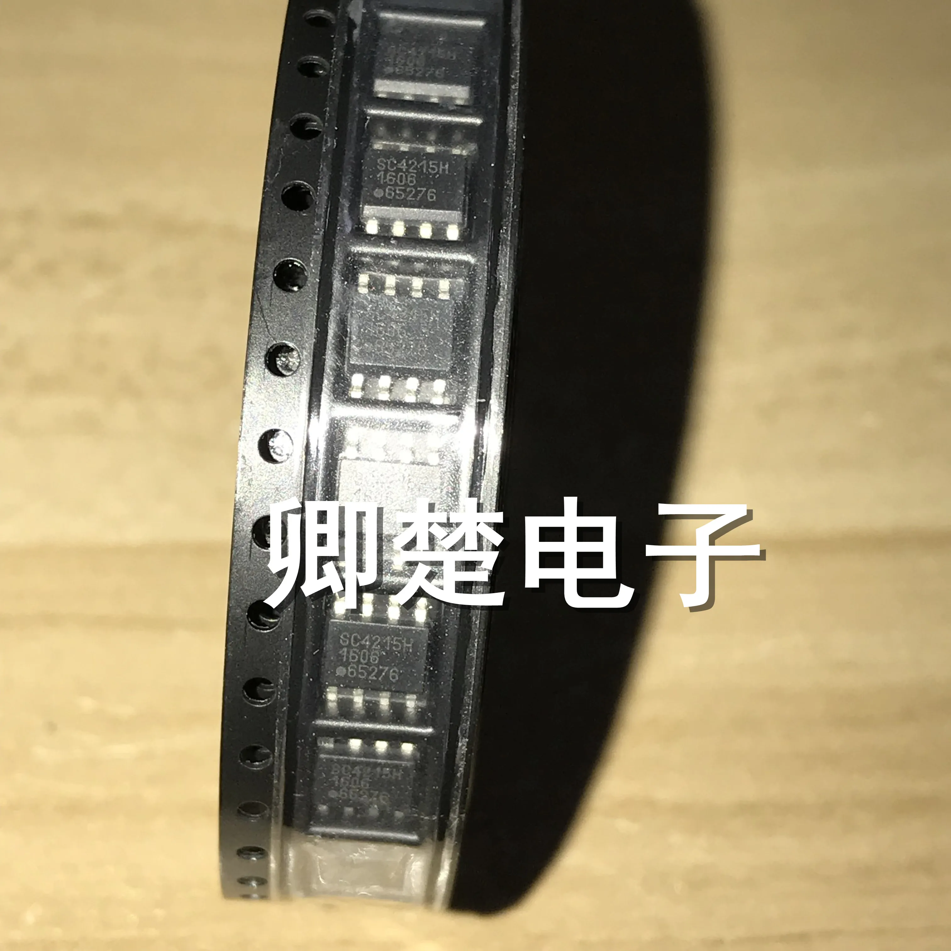

Новый оригинальный SC4215HSETRT SC4215H SOP8 может быть BOM с одним чипом