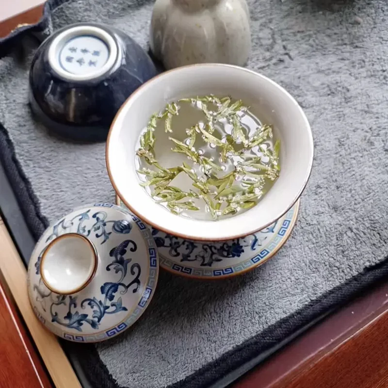Ceramics Blue and White Ru Kiln Cracked Glaze Gaiwan Teacup Saucer Lid Porcelain Gaiwan Travel Cover Bowl 180ml