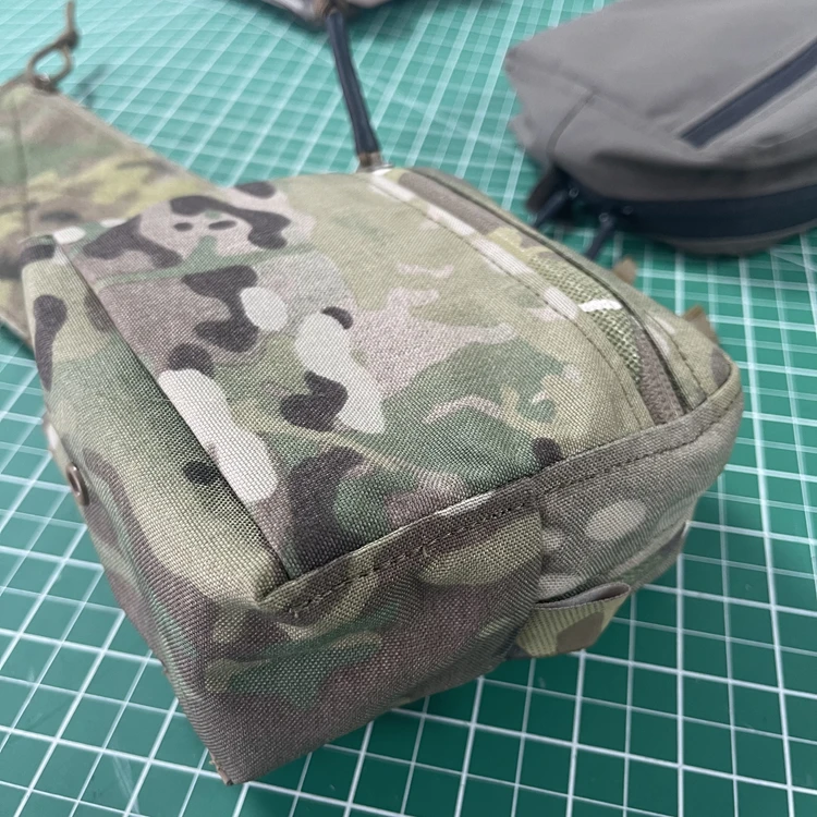 ߿    CP GP 663 ȭ , MOLLE  ߿ ٸ  