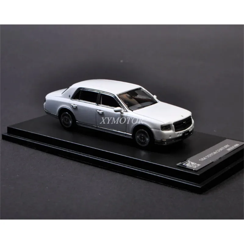 

Dcm 1/64 For Toyota Century Metal Diecast Model Car Kids Boys Girls Toys Girls Gifts Hobby Display Collection Ornaments White