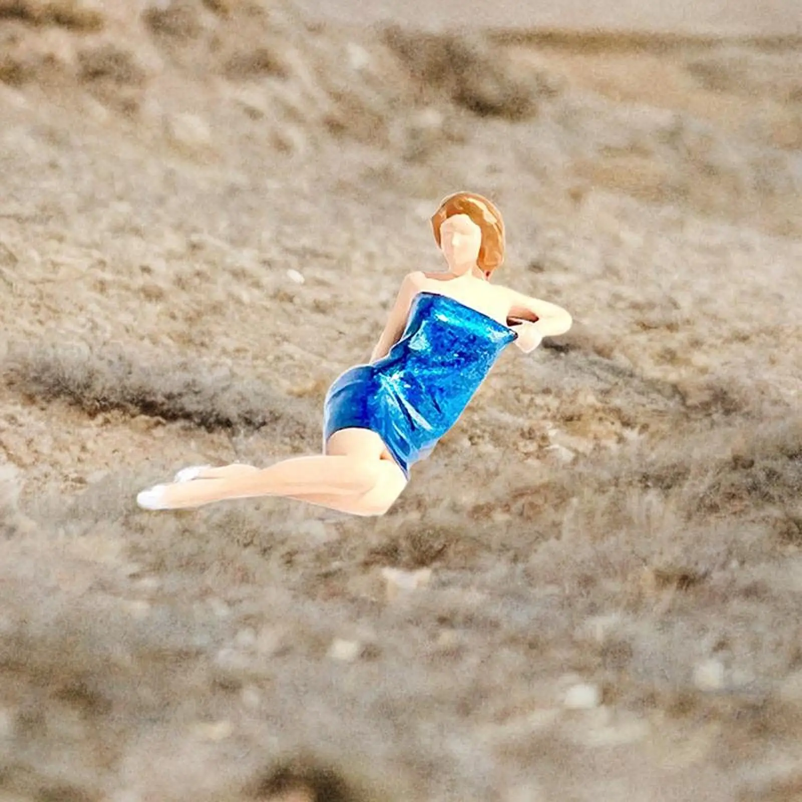 Miniature Women Figures 1:64 Hand Painted People Figure Collectibles Mini Train