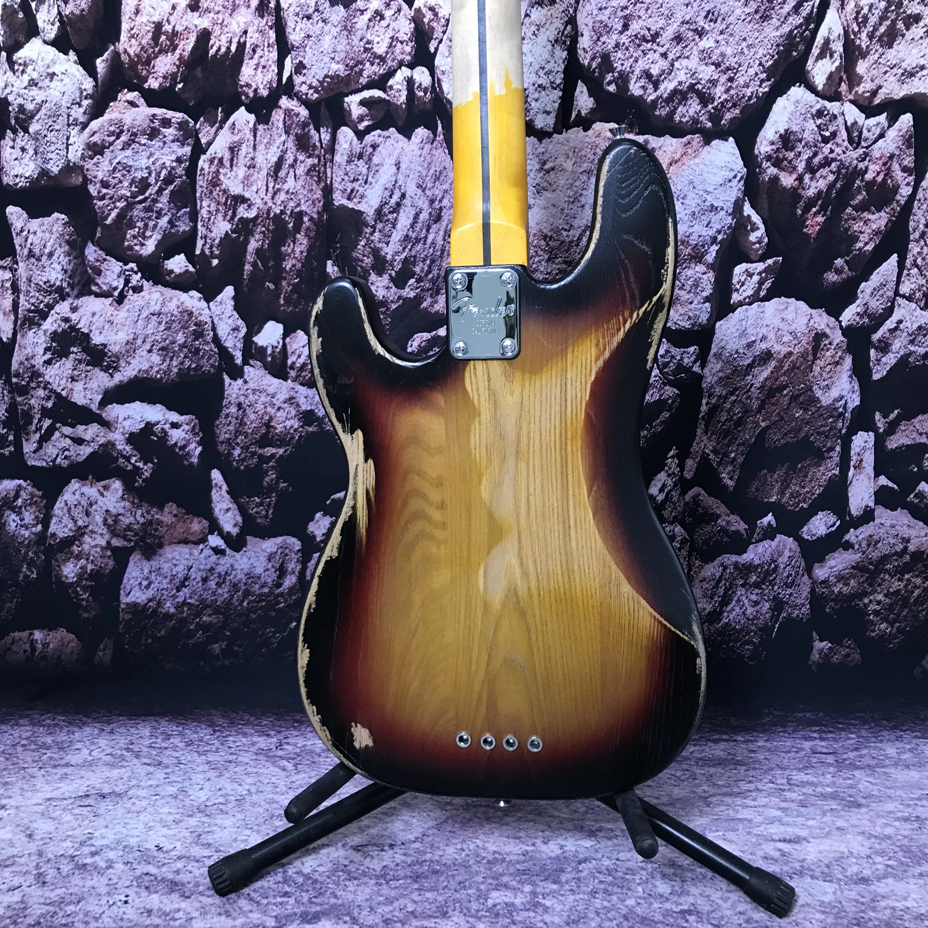 factory electric guitar bass 3TS color hand made heavy relic 4strings
