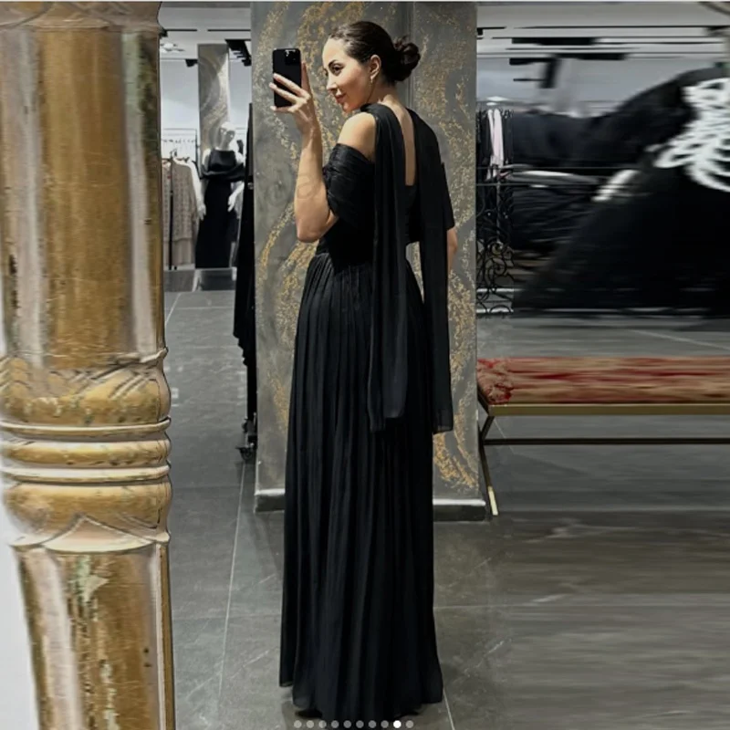CustomizedOff The Shoulder Arabic Evening Dress Pleats Crepe Floor Length Muslim Prom Wedding Party Gowns 2