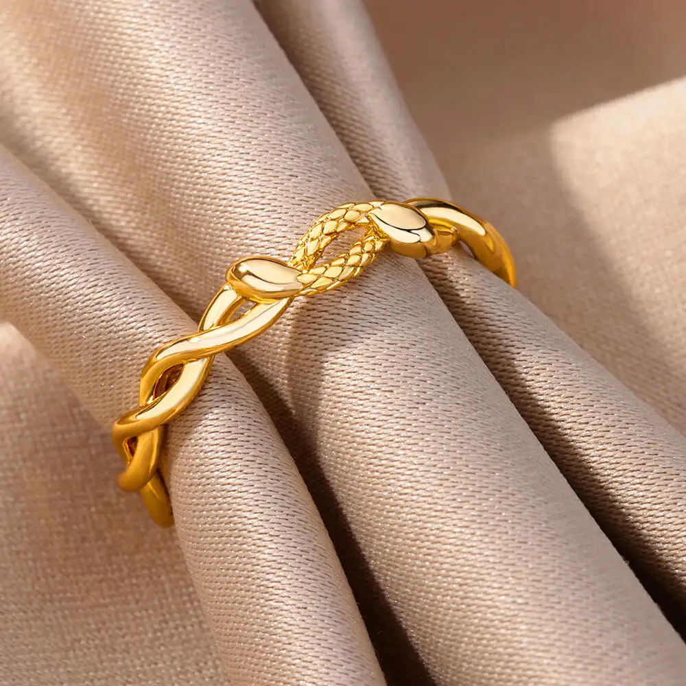 Vintage Twist Ring Stainless Steel Gold