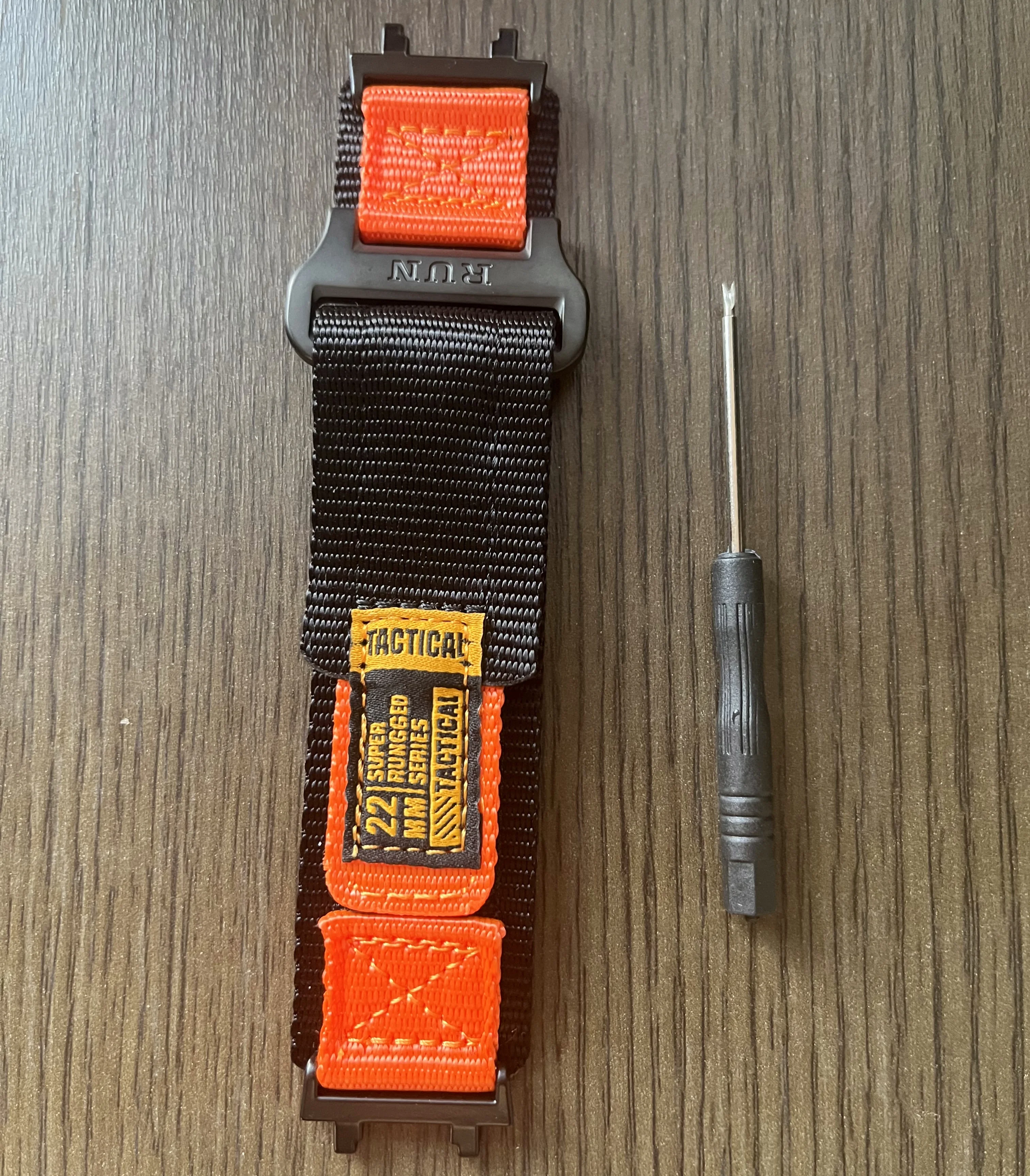Durable Nylon Smartwatch Strap - Sporty and Versatile Bracelet Accessories