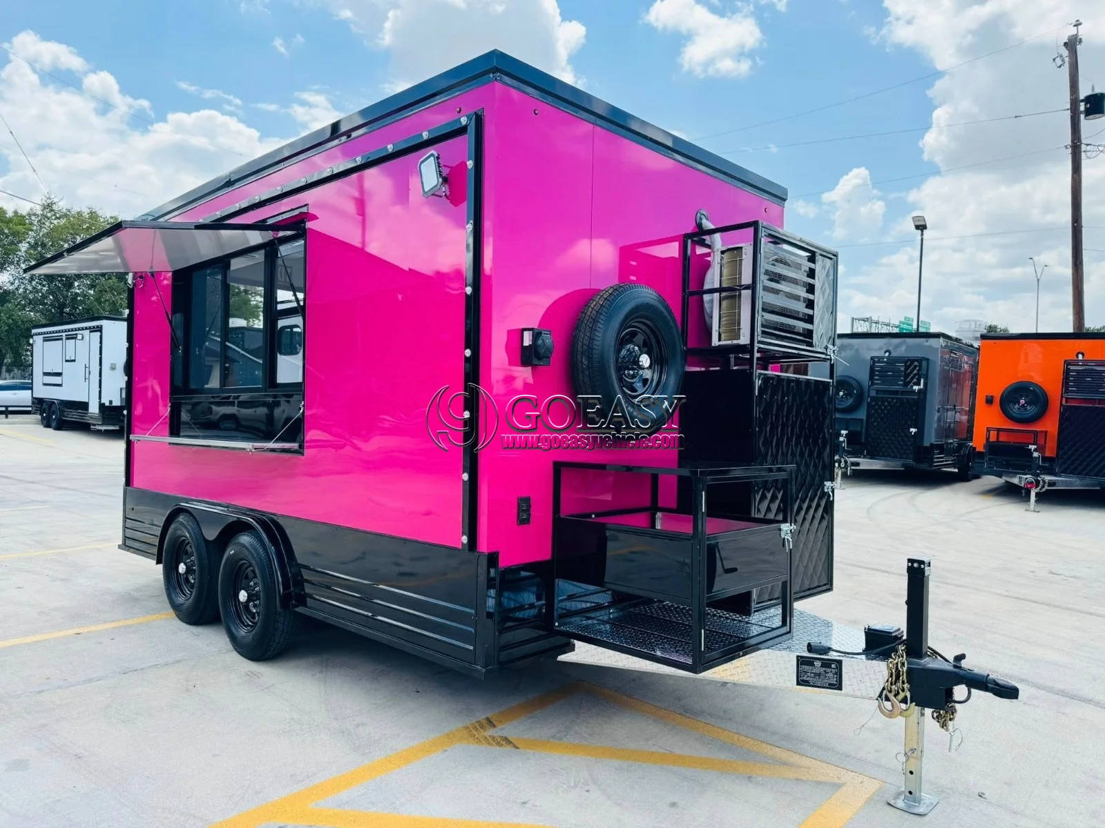 United State Food Truck with Full Kitchen Concession Bbq Food Trailer with Porch Fully Equipped Custom Food Truck 2