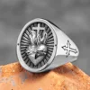 Heart of God Religious Cross Stainless Steel Mens Rings Punk Amulet for Male Boyfriend Biker Jewelry Creativity Gift Wholesale