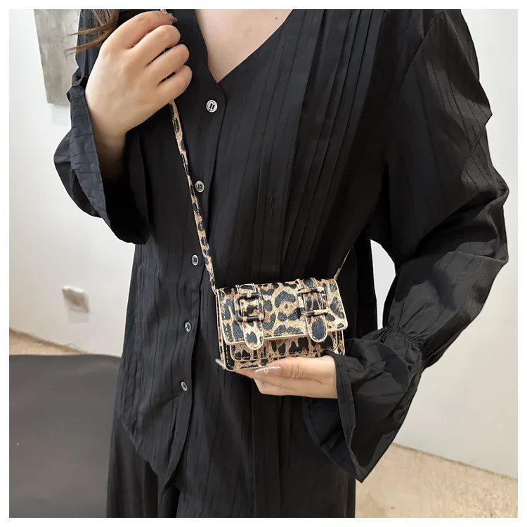 Women's Stylish Leopard Print Large Capacity Shoulder Crossbody Bag | Mini Coin Purse & Trendy Square Clutch, Casual Daily Use