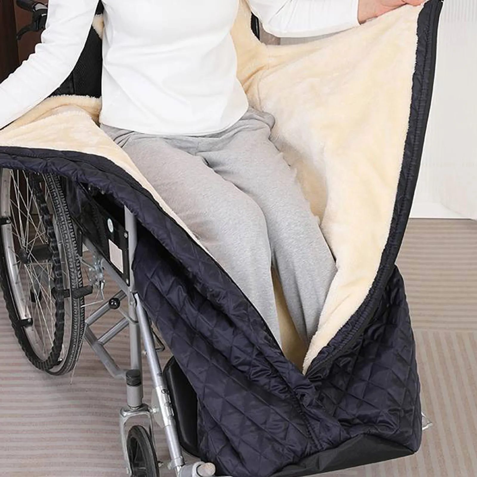 Heavyweight Wheelchair Blanket Daily Living Aids Warm Leg Cozy Warm Bag Gifts Cold Weather Wheelchair Cover for Disabled People 3