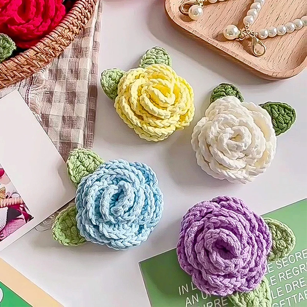 New Crochet Rose Camellia Flowers Keyrings Imitation Pearls Chain Keychain Women Girls Key Chains Rings Charm Bag Gifts 5