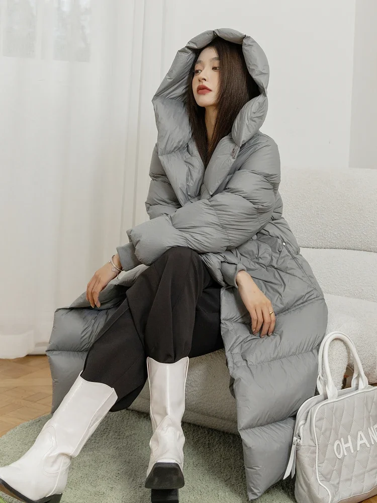 

Hooded Long Down Jackets Women Winter 90% White Duck Down Coat With Belt High-end Streetwear Niche Loose Puffer Coat