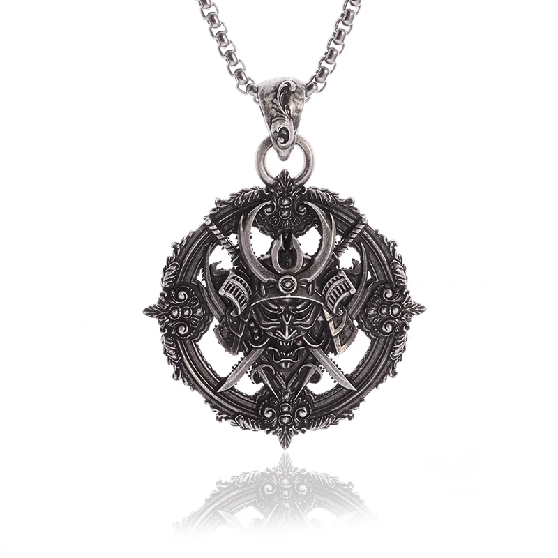 Vintage Gothic Crucifixion Skull Cross Pendant Necklace for
